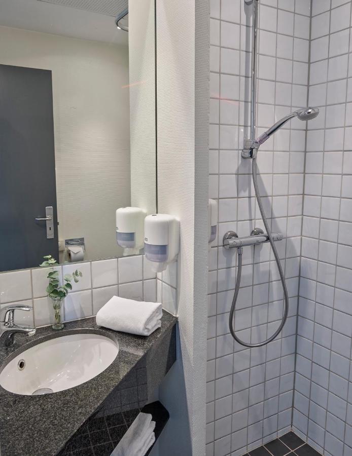 מלון Huset מידלפרט מראה חיצוני תמונה